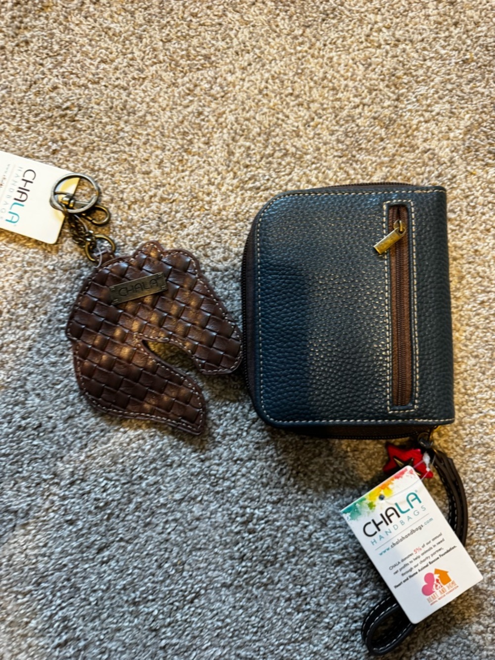 CHALA Brown Horse Wallet & Keychain Set - Picture 7 of 7